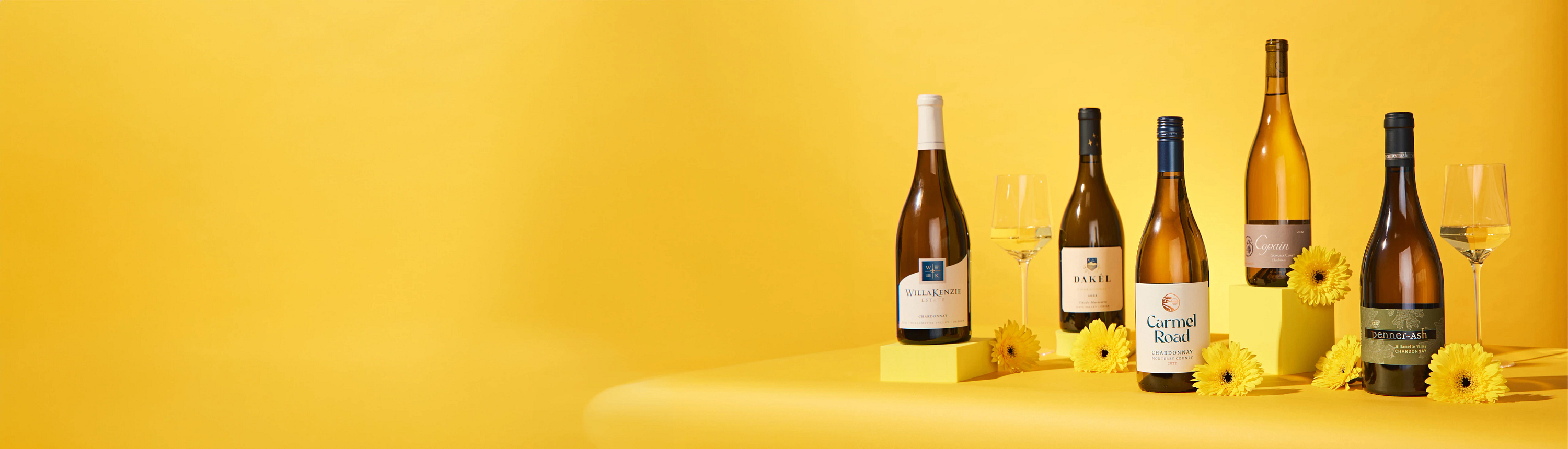 White wine with flowers